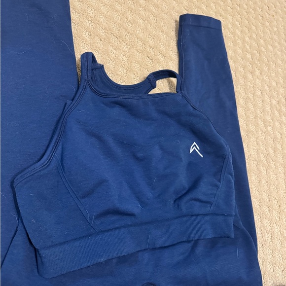 Oner active workout set - Picture 1 of 3